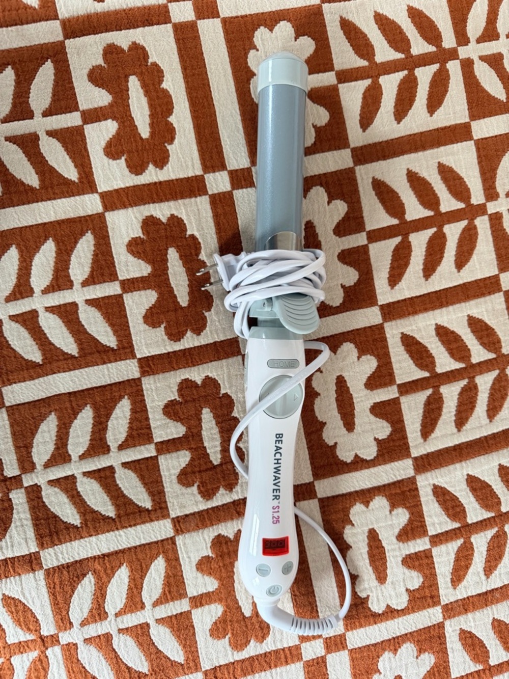 The Beachwaver Co. S 1.25 Curling Iron